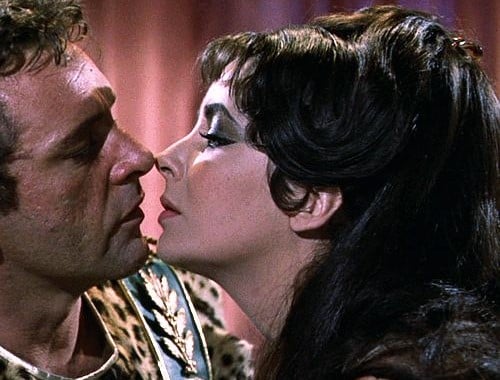 Posições: Cleópatra