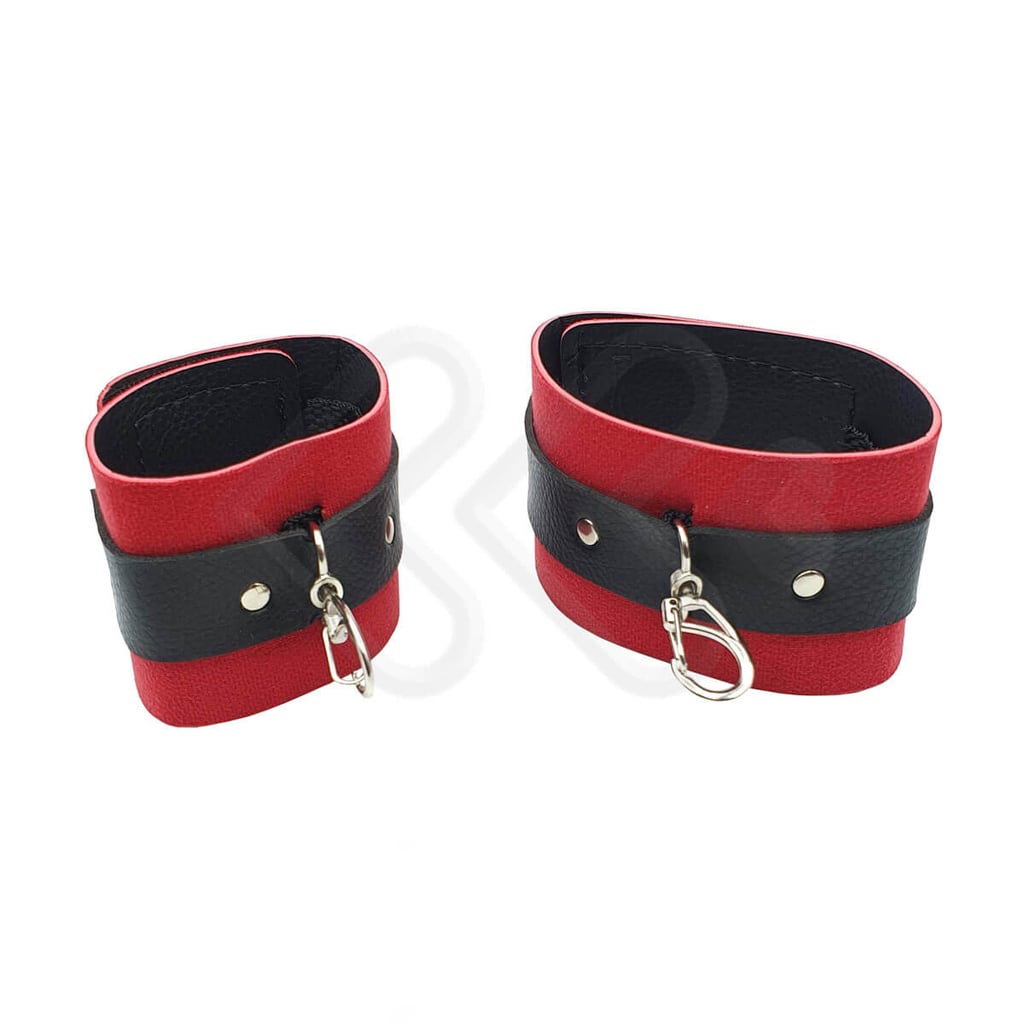 Amarras em Nylon com Algemas, Tornozeleiras e Venda em Couro Sintético - InNamorata Sex Night Cama Graduada | Disponível em 2 Cores - 3