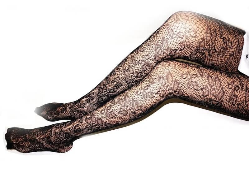 Meia Arrastão com Renda Floral  - Deia Tha - 1