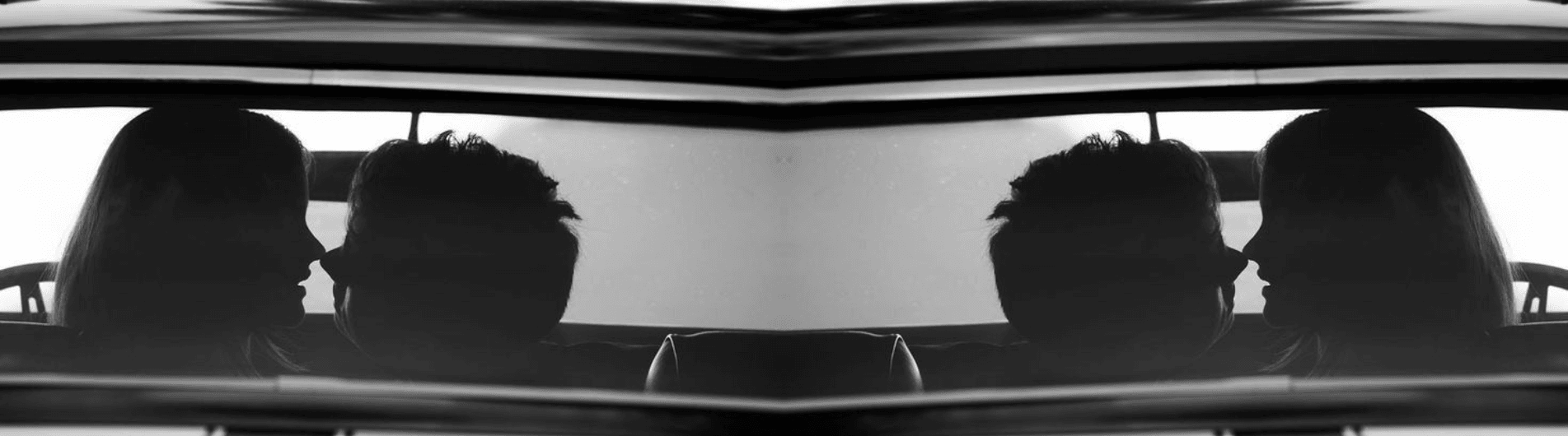 Sexo na Estrada: posições e brinquedos que podem ajudar os viajantes!