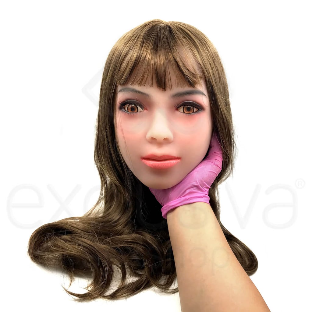 Bruna - Boneca Realística Desmontável em TPE com Pele Morena, Cabelo Escuro, Olhos Castanhos, Seios Médios, Vértebras em Aço, Mala para Transporte e Acessórios - 35 Kg e 1,65 Metros de Altura - 9