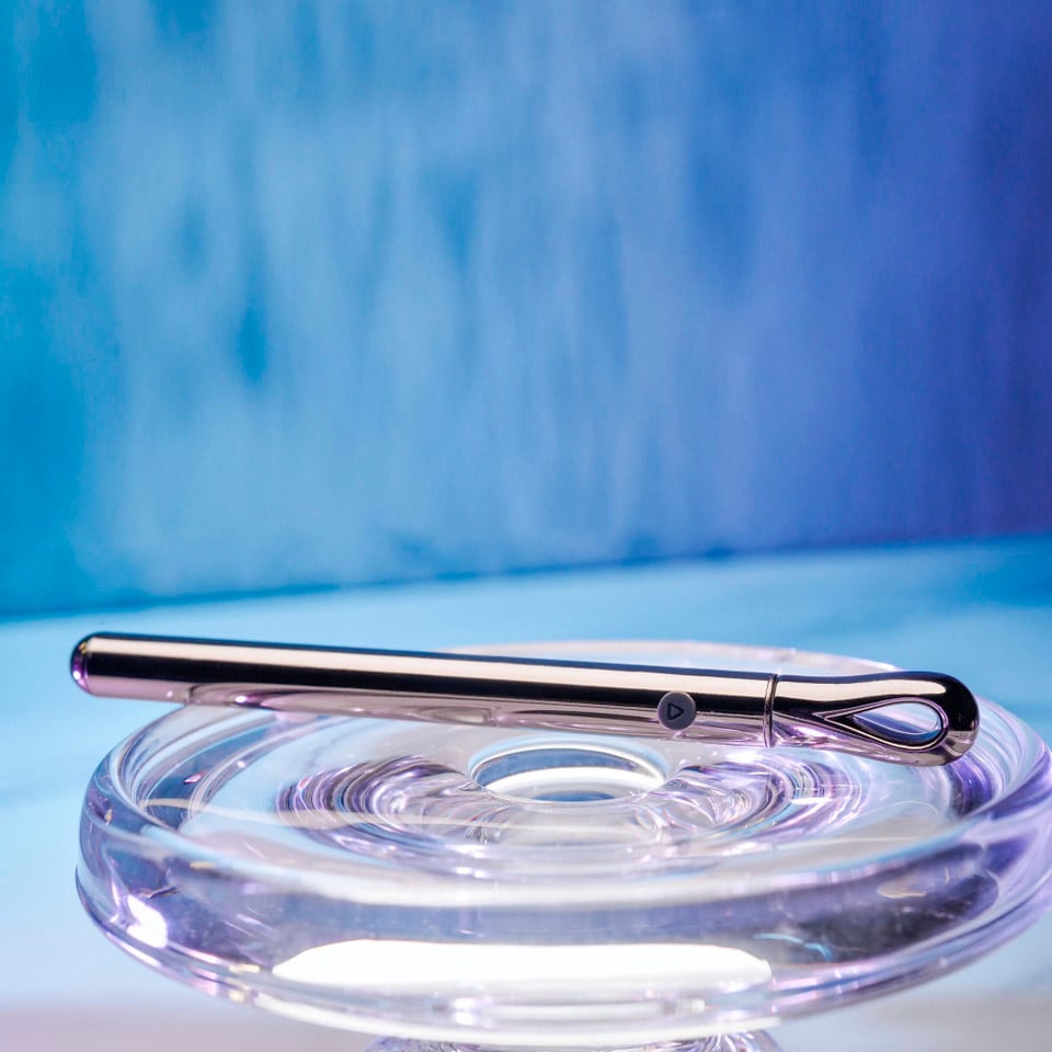 Cápsula Vibratória Recarregável em Metal Polido com 5 Modos de Vibração - Evolved Pen Pal | 6 x 0,87 cm - 2