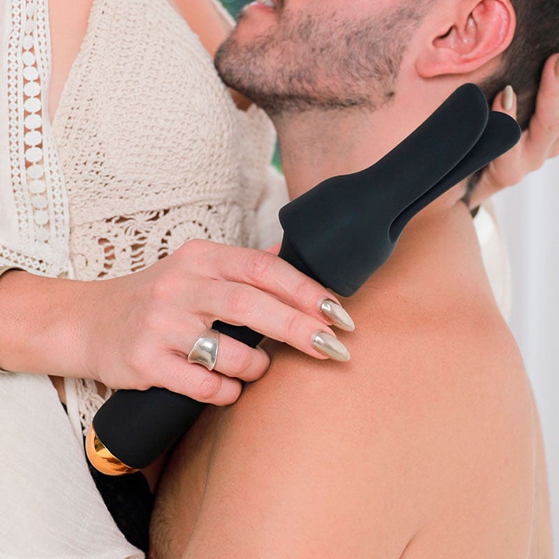 Massageador em Silicone com Orelhas Removíveis, 5 Modos de Vibração, 5 Intensidades, Função Aquecimento e Aplicativo - Svakom Emma Neo - 7