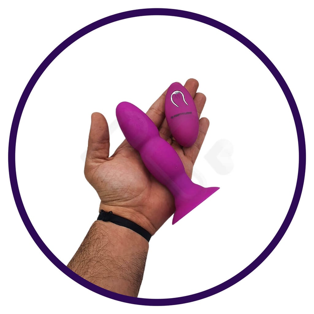 Plug Anal Cônico com Ventosa, Controle Remoto sem Fio, 4 Modos de Vibração e Rotação - Pretty Love Beaded For Extra Pleasure - 11,8 x 3,4 cm | Disponível em 3 Cores - 10