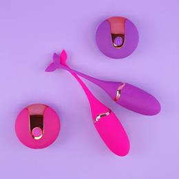 Bullet Massageador em Silicone, Recarregável, 10 Modos de Vibrações e Controle Sem Fio - Private Massager | 14 x 2,9 cm | Disponível em 3 Cores