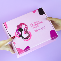 Caixa para Presente Retangular em Papelão - Exclusiva O Prazer é Todo Seu | 8,3 x 21 x 27 cm