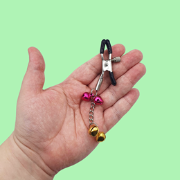 Grampos para Mamilos em Metal com Sinos Coloridos e Ajuste de Pressão