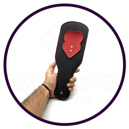 Palmatória em Couro Ecológico com Detalhes em Coração e Suporte para Pegada - InNamorata Sex Night - 31,5 cm