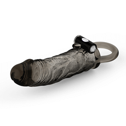 Capa Peniana com Preenchimento Interno e Vibração Única Preto Fumê - Penis Extender Black | 18,5 x 3,3 cm