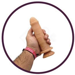 Prótese Peniana Realística com Corpo Liso, Prepúcio e Base em Ventosa - Sexy Fantasy Pura Luxúria | 16 x 3,7 cm