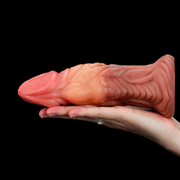 Prótese Peniana em Silicone Texturizado com Curvatura, Glande Saliente e Ventosa - Lovetoy Nature Cock 7.0" | 16 x 5,3 cm