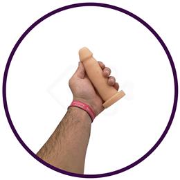 Prótese Realística em Cyberskin com Vértebra Interna e Cinta Peniana Ajustável - CyberDildo 6 | 12,6 x 2,9 cm