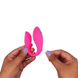 Vibrador para Casal Recarregável, Feito em Silicone, 12 Modos de Vibrações e App Control - Ella | Disponível em 2 Cores
