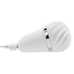 Foto 4 do produto Vibrador Estimulador de Clítoris Recarregável em Silicone com 10 Modos de Vibração e à Prova D'Água - Satisfyer Lay-On Little Wand | 9,6 x 5,4 cm