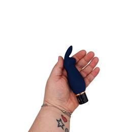 Vibrador Estimulador Rabbit Recarregável em Silicone Cirúrgico com 10 Vibrações - Topo Toys Rabbit | 10,5 x 3,5 cm