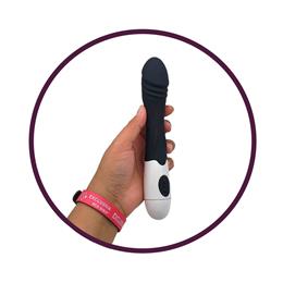 Foto 8 do produto Vibrador Recarregável com Ponta em Forma de Glande e 30 Modos de Vibração - Female Vibrator Schock - 19 x 3,2 cm | Disponível em 4 Cores
