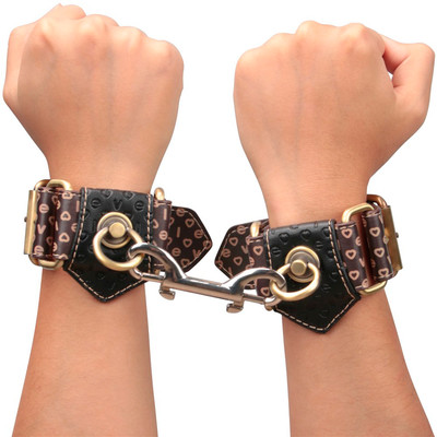Foto 6 do produto Algemas com Detalhes da Marca, Fivelas Ajustáveis e Mosquetão - Lovetoy Rebellion Reign