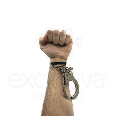 Foto 9 do produto Algemas em Metal com Destravamento de Segurança e 2 Chaves - Hard | Disponível em 2 Cores