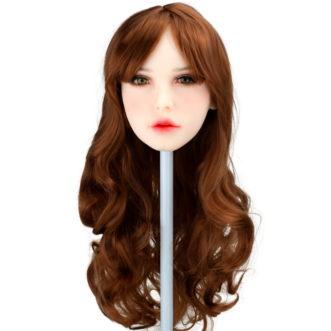 Amber - Boneca Realística em TPE com Pele Branca, Cabelo Castanhos, Seios Médios, Vértebras em Aço, Sucção, Gemidos, Movimentos e Acessórios - 35 Kg e 165 Metros de Altura - 12