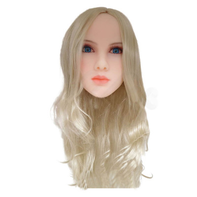 Amy - Boneca Realística em TPE com Pele Clara, Cabelo Loiro Liso, Olhos Azuis, Seios Grandes, Vértebras em Aço e Acessórios - 31 Kg e 1,53 Metros de Altura