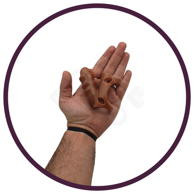 Anel Peniano Duplo para Pênis e Escroto com Cerdas Massageadoras e Bullet em Vibração Única - Tianzun Vibrating Cock Ring | 6,2 x 3,9 cm