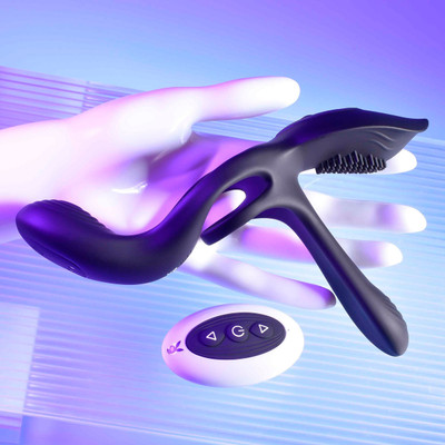 Foto 6 do produto Anel Peniano Duplo com Extensor, Estimulador de Clitóris e Períneo, 10 Modos de Vibração e Controle Remoto | Evolved Playboy Pleasure The 3 Way