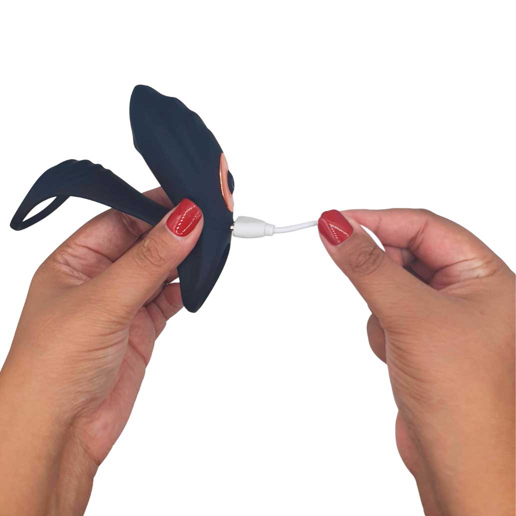 Anel Peniano Recarregável com Estimulador de Clitóris e 10 Modos de Vibração - Locked Ring - 5