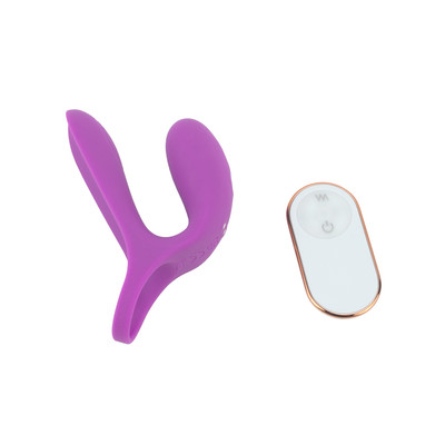 Foto 7 do produto Anel Peniano em Silicone com Estimulador de Clitóris, 9 Modos de Vibração, Controle Remoto sem Fio e Recarregável - S-Hande Asta-RCT | Disponível em 2 Cores