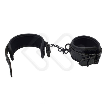 Foto 2 do produto Aphrodisia Wrists Cuffs - Algemas com Fivelas e Corrente | Cor: Preto