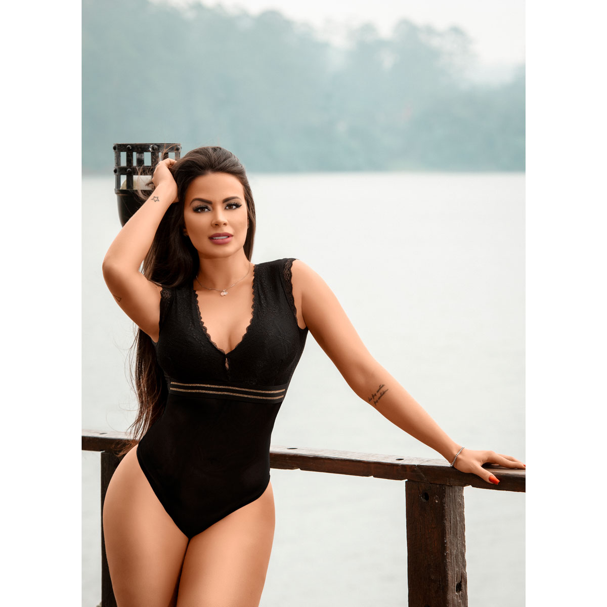 Body com Decote em V - Disponível em 3 Cores e 4 Tamanhos - 3