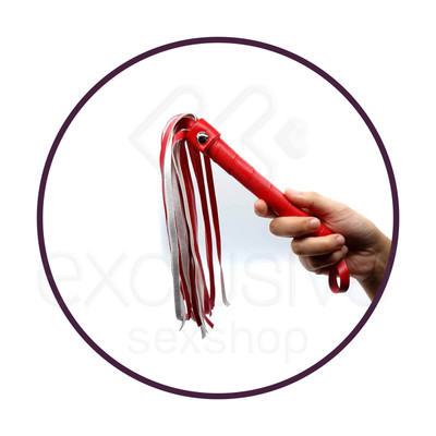 Foto 4 do produto Bondage - Chicote com Tiras em Couro Sintético - 24 cm | Cor: Vermelho