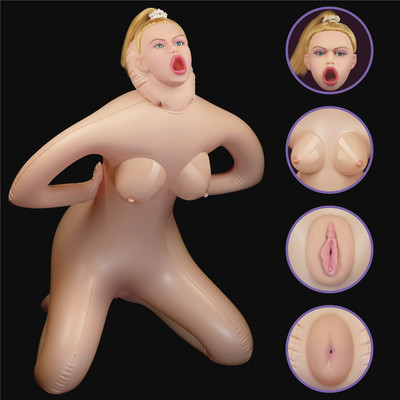 Boneca Inflável com Posição de Vaqueira, Seios, Cabelo, Rosto e 3 Orifícios Penetráveis em TPE - LoveToy Horny CowGirl Fayola