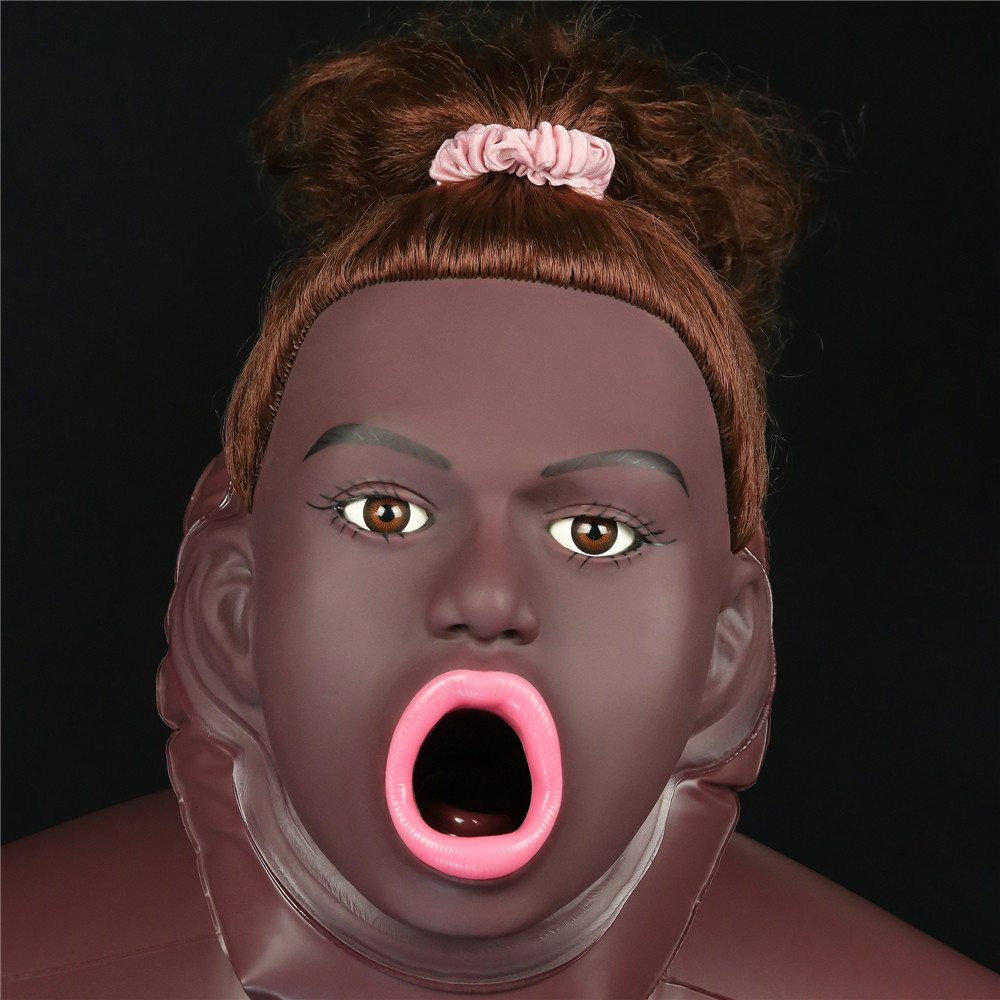 Boneca Inflável com Posição de Vaqueira, Seios, Cabelo, Rosto e 3 Orifícios Penetráveis em TPE - LoveToy Horny CowGirl Yael - 6