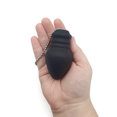 Foto 2 do produto Plug Anal Elo com Forma de Gota em Silicone com Corrente - Boss Silicone Core | 8 x 4,4 cm