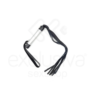 Foto 4 do produto Chicote Luxo com Tiras em Couro Sintético e Alça de Segurança - Brasil Fetiche | 53 cm | Disponível em 6 Cores