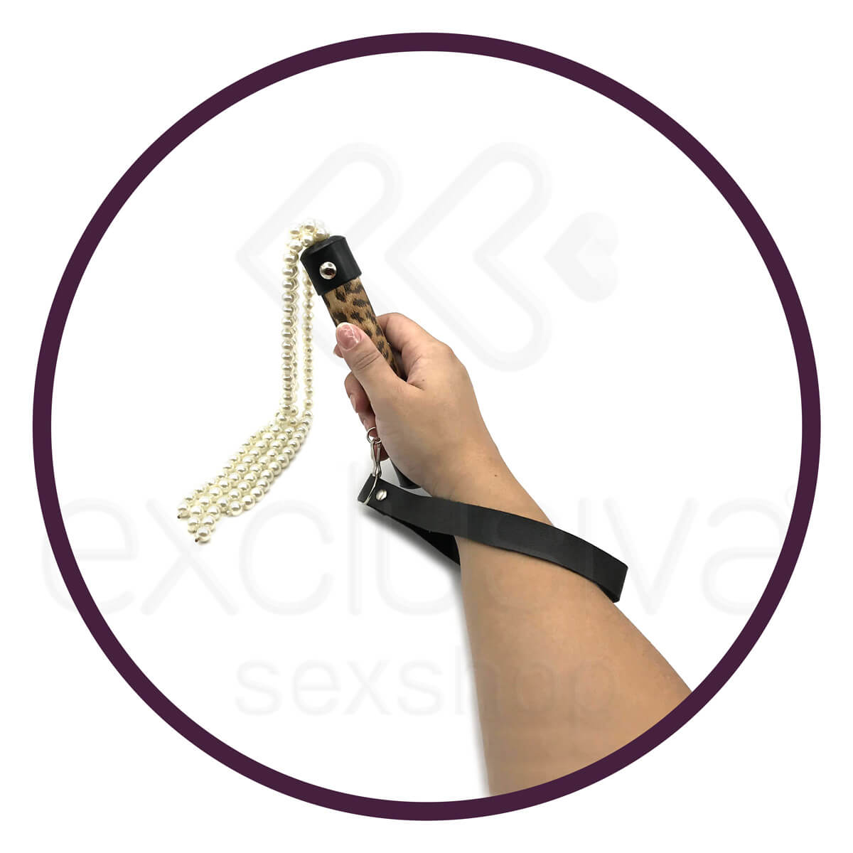 Chicote Luxo com Tiras de Pérolas - Brasil Fetiche | Disponível em 6 Cores - 2