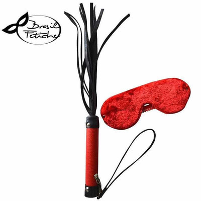 Foto 2 do produto Brasil Fetiche - Kit Luxo com Chicote e Venda em Pelúcia | Cor: Vermelho