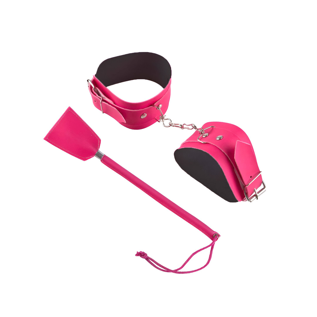 Kit Sensual com Algemas e Chibata em Couro Sintético - Brasil Fetiche | Disponível em 6 Cores - 6