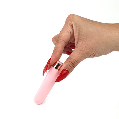 Bullet em ABS com 10 Modos de Vibrações, Controle Remoto Sem Fio e Recarregável - YouVibe Milly Vibrator | 8 x 2 cm | Disponível em 3 Cores