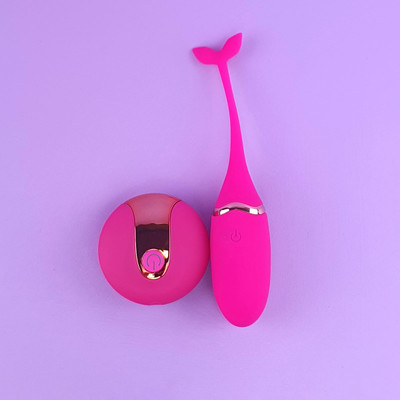 Foto 5 do produto Bullet Massageador em Silicone, Recarregável, 10 Modos de Vibrações e Controle Sem Fio - Private Massager | 14 x 2,9 cm | Disponível em 3 Cores