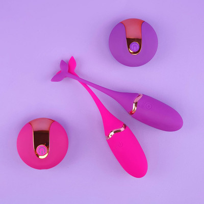 Bullet Massageador em Silicone, Recarregável, 10 Modos de Vibrações e Controle Sem Fio - Private Massager | 14 x 2,9 cm | Disponível em 3 Cores