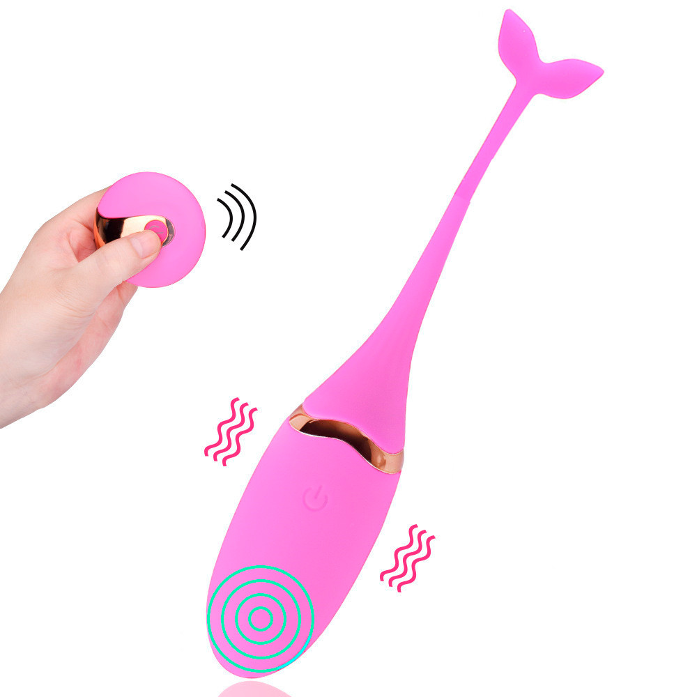 Bullet Massageador em Silicone, Recarregável, 10 Modos de Vibrações e Controle Sem Fio - Private Massager | 14 x 2,9 cm | Disponível em 3 Cores - 10