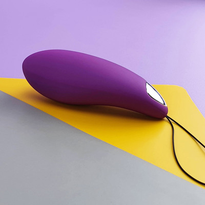 Foto 2 do produto Bullet de Ponto G e Estimulador em Controle Remoto Sem Fio, Recarregável com 9 Modos de Vibração e Resistente à Água - S-Hande Amanda | Cor: Roxo