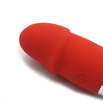 Foto 3 do produto Bullet Recarregável em Silicone com Formato de Glande, 20 Modos de Vibração, Resistente à Água e Controle Remoto Sem Fio - YouVibe | 8 x 3 cm | Disponível em 3 Cores