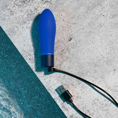 Foto 5 do produto Bullet em Silicone Texturizado com 10 Modos de Vibração e Carregamento via USB Magnético - Selopa Cobalt Cutie | 10 x 3 cm