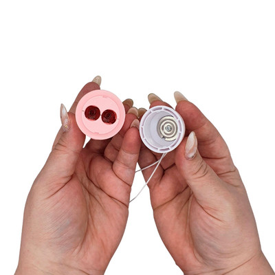Foto 4 do produto Bullet em Silicone com 10 Modos de Vibrações e Controle Remoto Sem Fio - Iesha Lilo | 7,0 x 3,7 cm