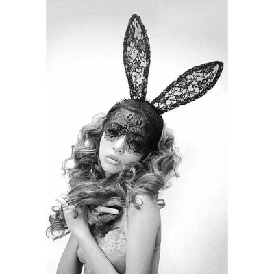 Foto 1 do produto Bunny Sexy - Tiara com Véu e Orelhas de Coelho em Renda Floral