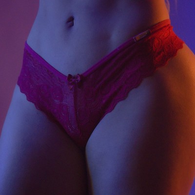 Foto 5 do produto Calcinha Fio Mayumi Neon - Lingerie Sapeka | Tamanho Único | Disponível em 3 Cores