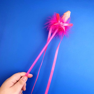 Canudo Varinha Mágica com Pluma, Laço e Mini Pênis Decorativo - FestaChic