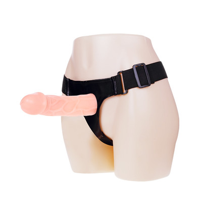 Capa Peniana em Forma de Pênis Realístico em PVC com Cinta Regulável - Baile Jessica Strap On | 9,5 x 2,5 cm